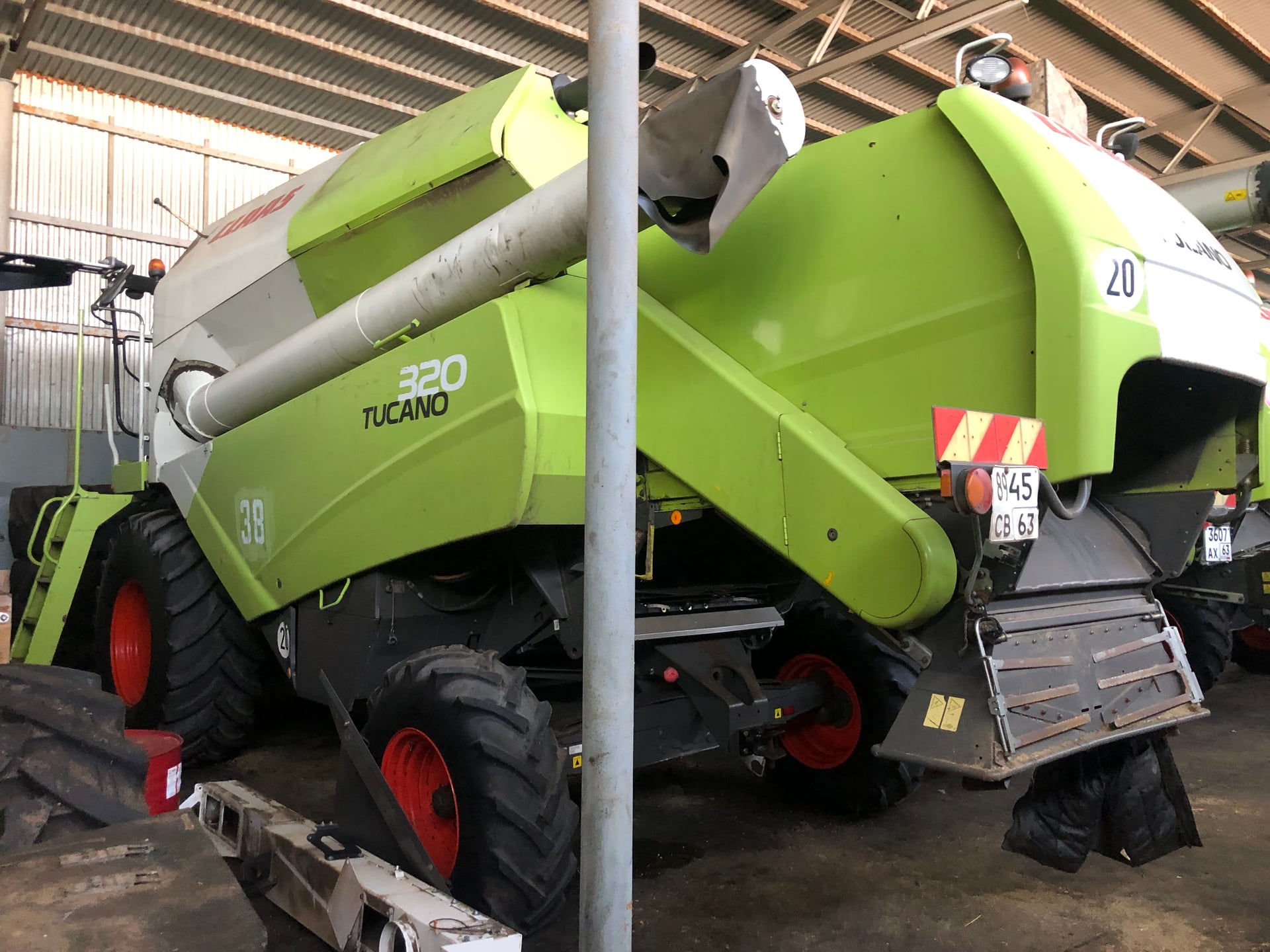 Claas Tucano 420