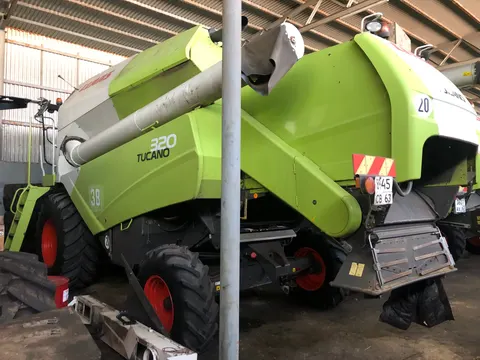 Claas Tucano 420